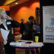 Linda Hofman bij de stand van Prokkel